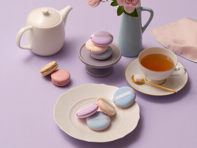 マルチファンデーションに使えるふわふわの「マカロンみたいなパフ」新発売