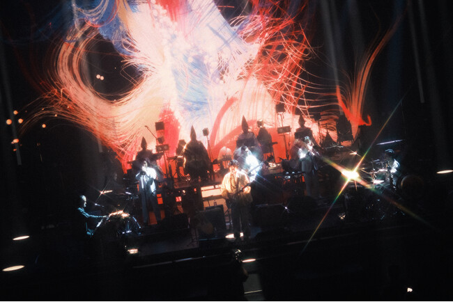 ROTH BART BARONが雅楽と描いた音楽の新境地。石田多朗との初共演で「開門音楽祭」フィナーレを鮮やかに締めくくる【オフィシャルレポート】