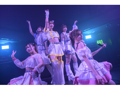 �y�I�t�B�V�������|�[�g�z�g��Ղ̈ꖇ�h�Řb�蕦���̗ߘa�g�����X�A�C�h���EMa�fScar�fPiece�i�}�X�J�[�s�[�X�j�����̑S���N���u�c�A�[�������I