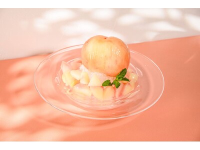 【神戸北野ホテル】カフェタイムの夏限定メニュー　夏季限定かき氷・最高級の『桃』と『マンゴ―』