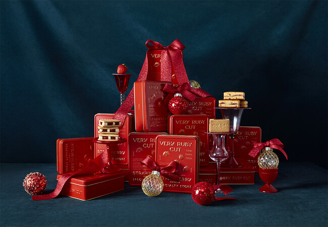 とろける苺のクリスマス。いちごスイーツ専門店「VERY RUBY CUT」から、聖夜を彩る真っ赤なスイーツ缶が登場