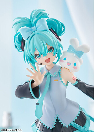 POP UP PARADE 初音ミク シナモロールコラボVer. L size」フィギュアが