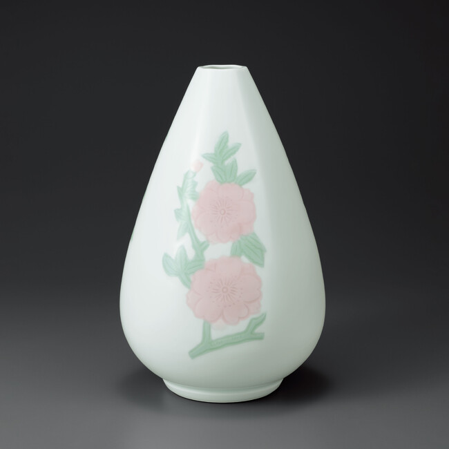 【銀座・和光】「井上萬二白磁展 ―花咲くうつわたち―」を６月１８日（木）より開催