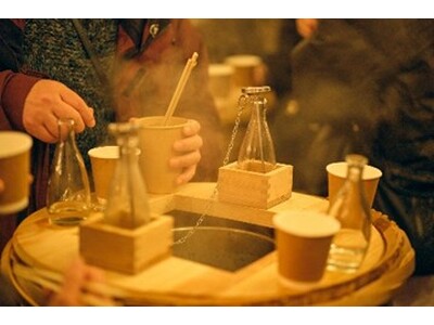 メリケンパークを彩るイルミネーションとドローンの光のショーやあったかいフードマーケットが多数出展する「神...