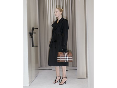 バーバリーが新しいアウターウェアキャンペーンを発表