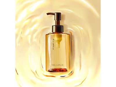 とろんと、こすらず撫でるだけでメイクオフ　やさしい使い心地にこだわった美容オイルクレンジング「エクセル　セラムオイルクレンズ」新発売