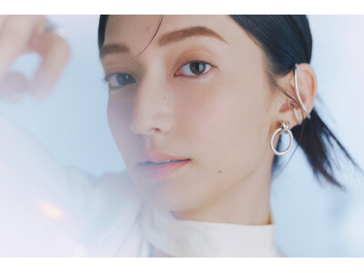 『サナ　ニューボーン』から、大HIT！流星級0.01mmラインで自眉のような仕上がりを叶える「超極細リキッドアイブロウ」の新色発売