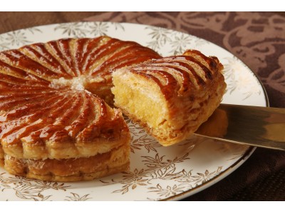 新年を祝うフランスの伝統菓子「ガレット デ ロワ Galette des rois」発売～ 2017年12月26日（火）より～