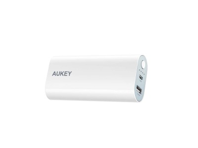 AUKEY 6700mAh 超ミニサイズのモバイルバッテリーPB-N62 を新発売！ 満足できる容量＆驚きのコンパクトさと軽さ