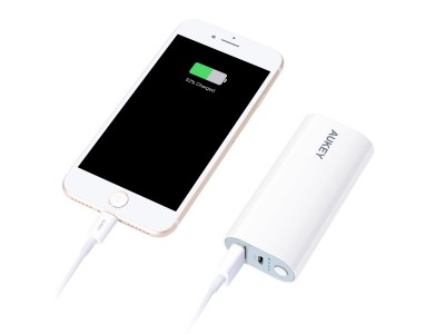 AUKEY 6700mAh モバイルバッテリー PB-N62が6/5(火)より47％オフ！優れた超ミニサイズ感♪