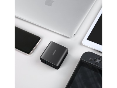 【PSE認証済み】AUKEY超コンパクトな46W PD対応USB-C ACアダプターPA-Y10が20％オフ、純正より持ち歩きには便利♪