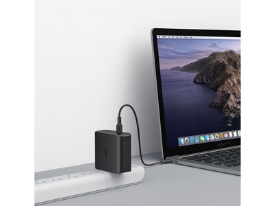 窒化ガリウム(GaN)を採用したUSB-C 2ポート急速充電器 「AUKEY PA-D5」が41％オフ！MacBook Proとスマホの組み合わせでも急速充電♪