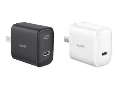 使い勝手のよい折り畳み式20W USB-C高出力急速充電器 「AUKEY PA-F1S」ホワイト＆ブラックが35％OFF！ 