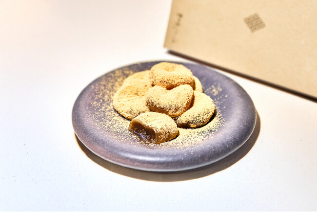 カカオハナレ、名古屋タカシマヤに登場。和栗の季節を彩る新作6種、出来立て和菓子も携えて。