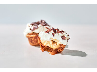 ブランド創業11周年を記念し、鎌倉本店限定。「生チョコバナナパイ」をお届けします。