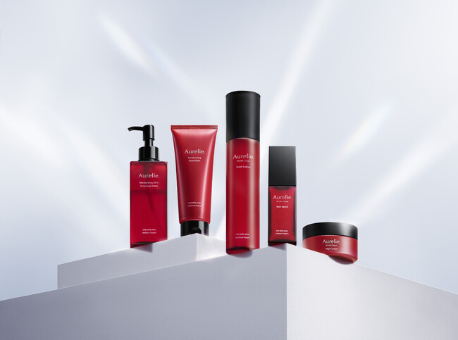 【未開封】MEGUMIさんプロデュースAurelie プレミアム集中ケアコース MEGUMI オレリー プレミアム集中ケア5点セットAurelie 8月到着分