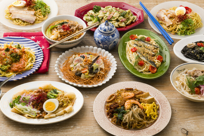 「食卓で楽しむ世界旅行」をテーマに、セントラルキッチンのプロの料理人が手がけた世界の麺料理が登場！4月3日(金)から「成城石井 春の世界麺紀行」を全店で開催！