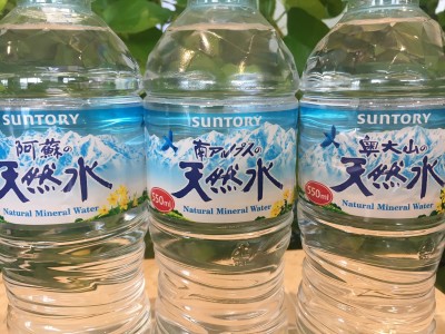 久々に全員集合！ あなたの町ではどの「サントリー天然水」が売られて