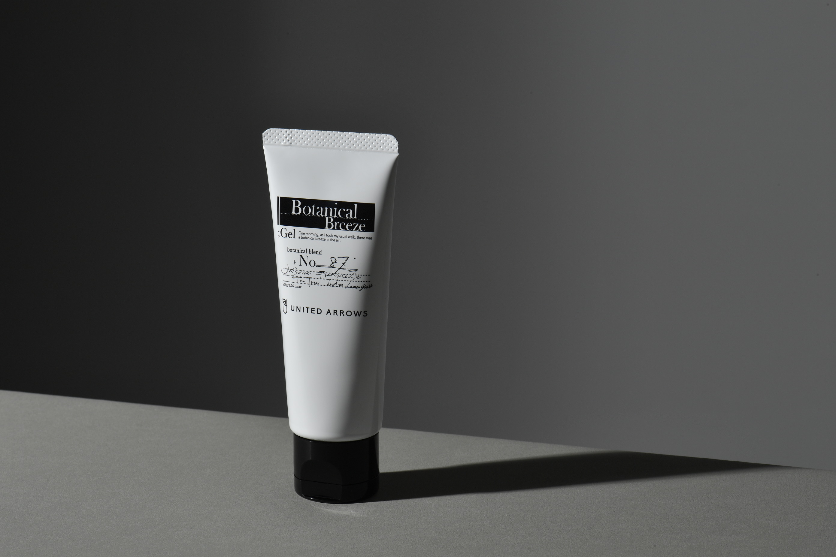 Botanical BreezeからUNITED ARROWS コラボ第2弾となるオリジナルハンドゲルを発売。