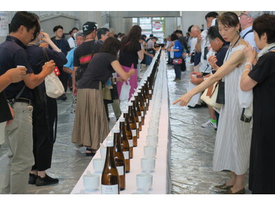 朝日酒造主催「貯蔵原酒100本のきき酒会」