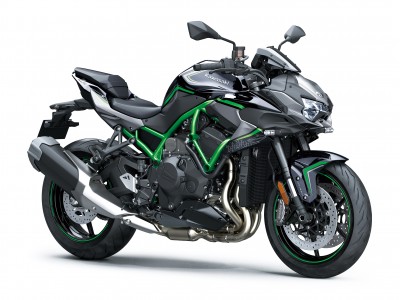 東京モーターショーに「Z H2」「Ninja ZX-25R」「W800」などのニューモデルや鈴鹿8耐優勝車を含む12台を出展