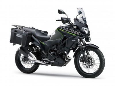 カワサキから「VERSYS-X 250 TOURER」Newグラフィック登場