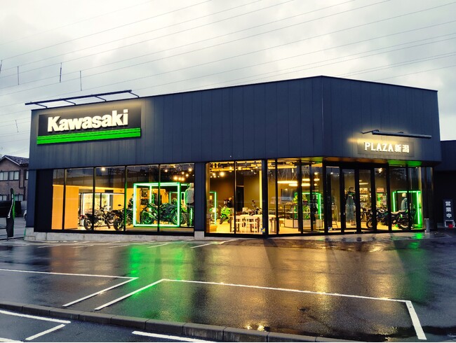 新潟市の大動脈でもある新々バイパスの中心部、新潟市中央区【紫竹山IC】のカワサキプラザ新潟がリニューアルオープンしました。