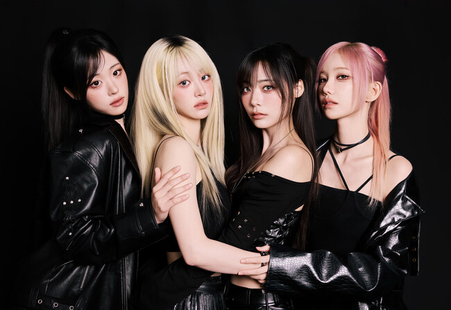 韓国出身のガールズバンド「QWER(キューダブリューイーアール)」 のQWER JAPAN OFFICIAL FANCLUBがオープン!