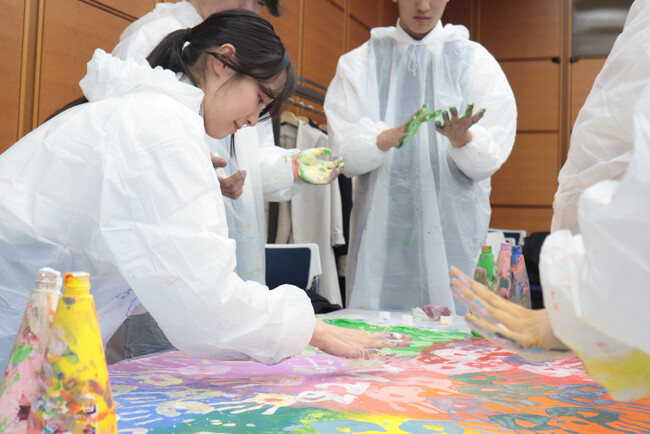 プレスリリース「社会人1日目をアートから始める入社式」のイメージ画像