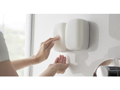 本体前面を押すだけで液体ソープが出る、詰め替えや丸洗いがしやすい「マグネットディスペンサー」が新発売