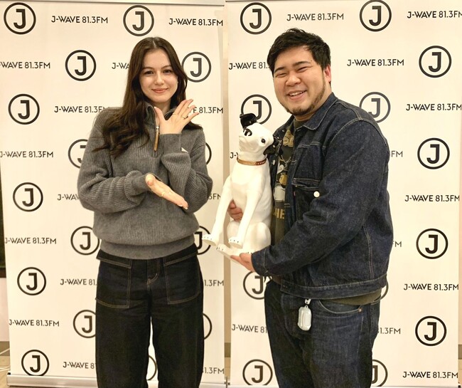 ポッドキャスト「どうぶつとのちょっとイイ話 ～アナザー・ニッパー・ストーリー～」ゲストにお笑い芸人・令和ロマンの松井ケムリさんが登場！