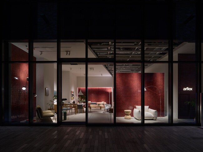 プレスリリース「【新店舗のご案内】〈アルフレックス福岡〉グランドオープン。福岡・天神からarflexブランドを発信」のイメージ画像