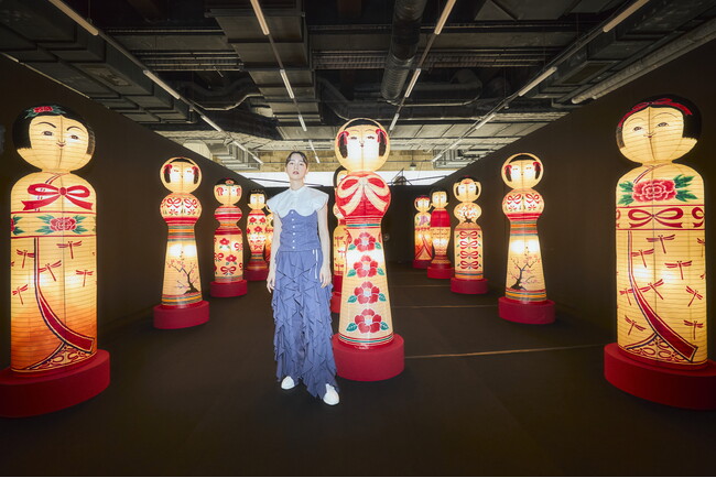 プレスリリース「俳優・アーティスト のん が手がける「のん Ribbon展 怪しくて、可愛いもの。-群れる-」7月31日～10月13日　国立民族学博物館で開催。「可愛くて、不気味」な世界観を表現」のイメージ画像