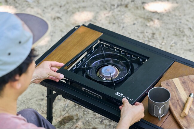 カセットコンロをIGTテーブルにすっきり設置。WAQの新作バーナーベース