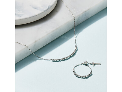 プラチナ・ジュエリーブランド「プラチナ・ウーマン」新作2022年11月1日発売“プラチナの輝きで自分自身を表現する”プラチナ・ウーマン第五弾