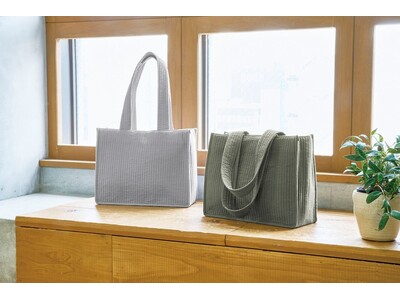 ふんわり軽量。なのに機能的。いつも持ち歩きたくなるヌビバッグに新型登場！「nubiトートバッグスクエア」を12月1日より発売