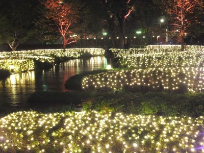六本木一丁目駅直結の街“IZUMI GARDEN” ―光と音で彩られた空間が都心のクリスマスを演出するー 『2017ロクイチイルミネーションクリスマス』 開催