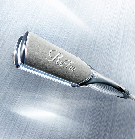 ワンストロークでうねり整う。隙なくツヤめく別格※1のストレート。「ReFa POWER STRAIGHT IRON PRO(リファパワーストレートアイロン プロ)」2025年4月16日(水)新発売