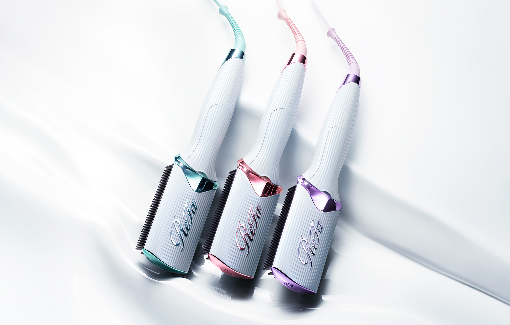 ReFa BEAUTY SHOWCASE 第一弾ラインナップより、 「ReFa TREATMENT IRON（リファトリートメントアイロン）」新カラー追加