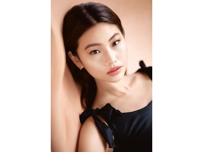 2020ベストコスメを多数受賞した、人気のクッションファンデーションに日本人のスキントーンにになじむ新シェードが登場