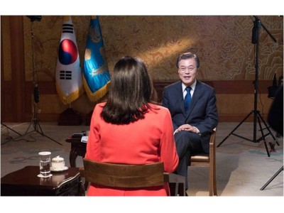 CNN 「Talk Asia」　“真の民主主義を実現させたい”韓国の文在寅大統領が出演　朴槿恵政権後の韓国をどのように統合するのか　9月28日（木）より30分特別番組を計8回放送予定