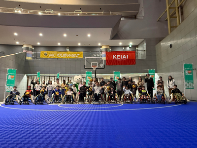 ������Ѝ�ʂ肻�ȋ�s��Â̎Ԃ����o�X�P�̌���ɎQ��