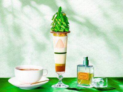 メズム東京、オートグラフ コレクション 雪景色と北欧の森をイメージした白苺と森フロマージュの「レイヤード...