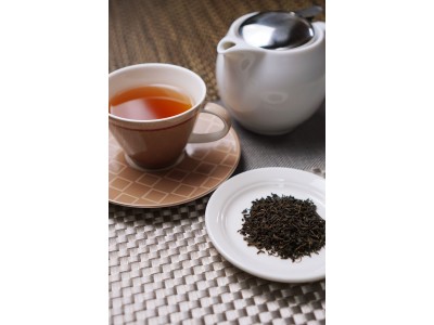 【ホテルメトロポリタンさいたま新都心】「カフェ クロスヤード」埼玉県産狭山茶を使用した「和紅茶」を提供します。ランチタイムはハンバーグステーキが復活！