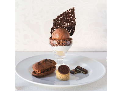 横浜発のクラフトチョコレート専門店「バニラビーンズみなとみらい本店」10周年記念メニュー1月18日(木)から数量限定販売、店内で焼き上げたエクレアや、濃厚パルフェのスイーツプレートなど。