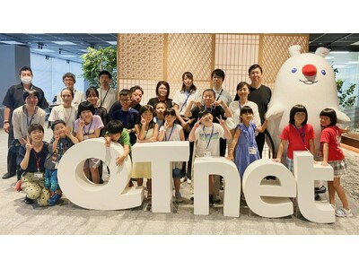 QTnetファミリーデー開催！オフィスで子どもたちが職場体験
