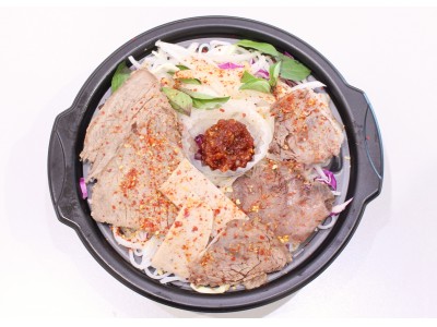 ベトナム麺“ブンボーフエ”が激辛バージョンで新登場！