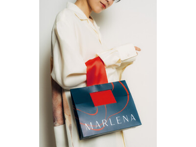今年のクリスマスは、MARLENA（マルレナ）のギフトバッグでパールジュエリーを贈ろう。
