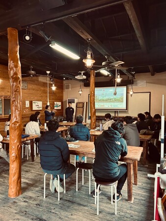 ”旅アカ”開校１周年記念　一夜限りの特別セミナーを実施します