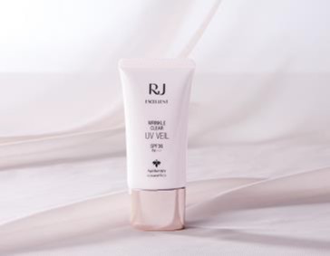 2026年3月1日(日)新発売　最新のローヤルゼリー研究から生まれた「RJエクセレント」に第４のアイテムが誕生　RJエクセレント 薬用リンクルクリア美肌色UV